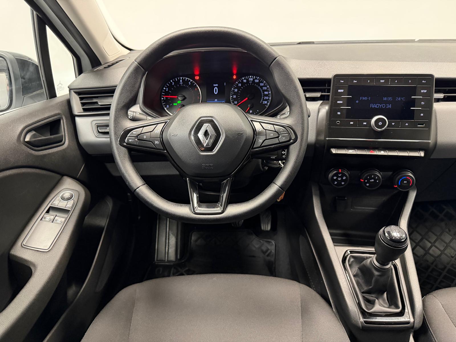 RENAULT CLIO 23